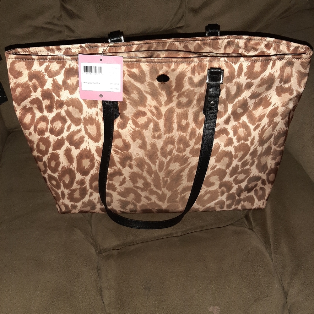 Purse - Picture 3 of 3